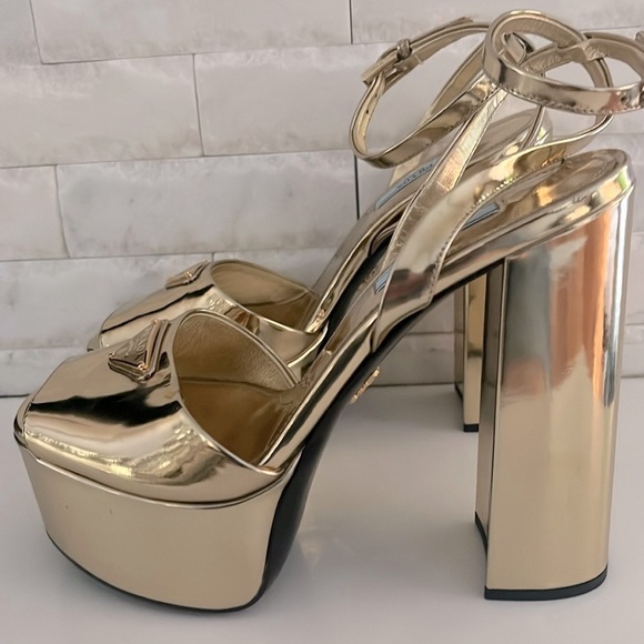 Prada Platform Plateau Ankle Strap Heel Sandals in Metallic Gold 37.5, US 7.5 - Picture 3 of 14